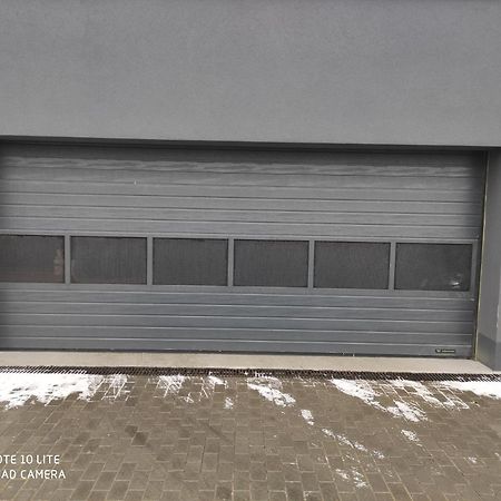 Apartament Pileckiego Nowy Dwor Mazowiecki Modlin Airport Eksteriør billede
