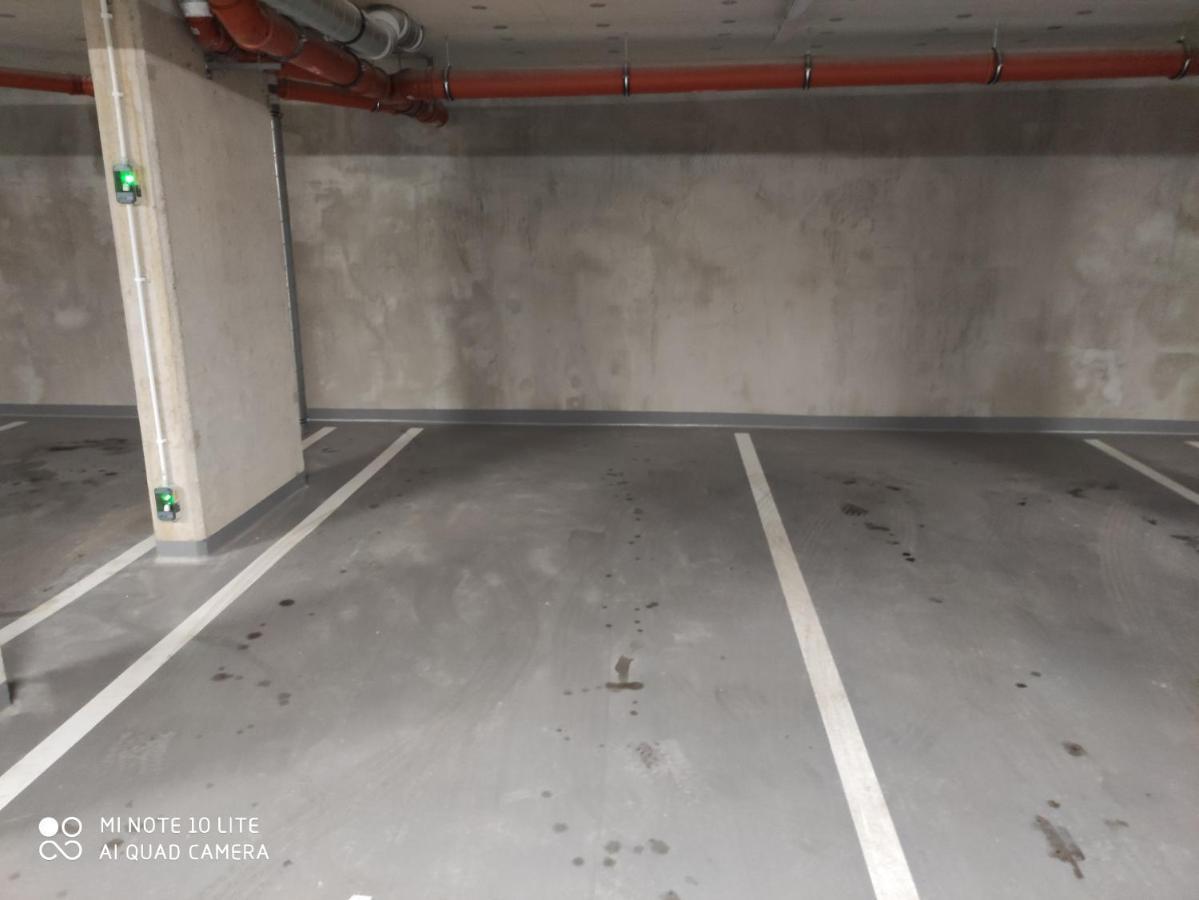 Apartament Pileckiego Nowy Dwor Mazowiecki Modlin Airport Eksteriør billede