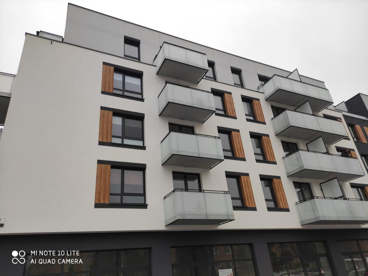 Apartament Pileckiego Nowy Dwor Mazowiecki Modlin Airport Eksteriør billede
